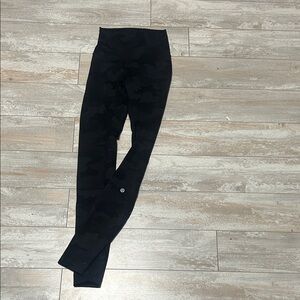 Lululemon Align Black Camouflage Leggings. Size 2. 28”